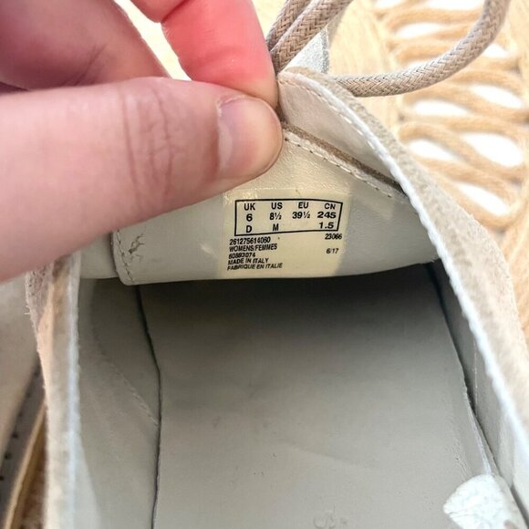 Clarks Original Women Friya Point Sand Suede Lace Up Sneakers Size 8.5 - Picture 9 of 9